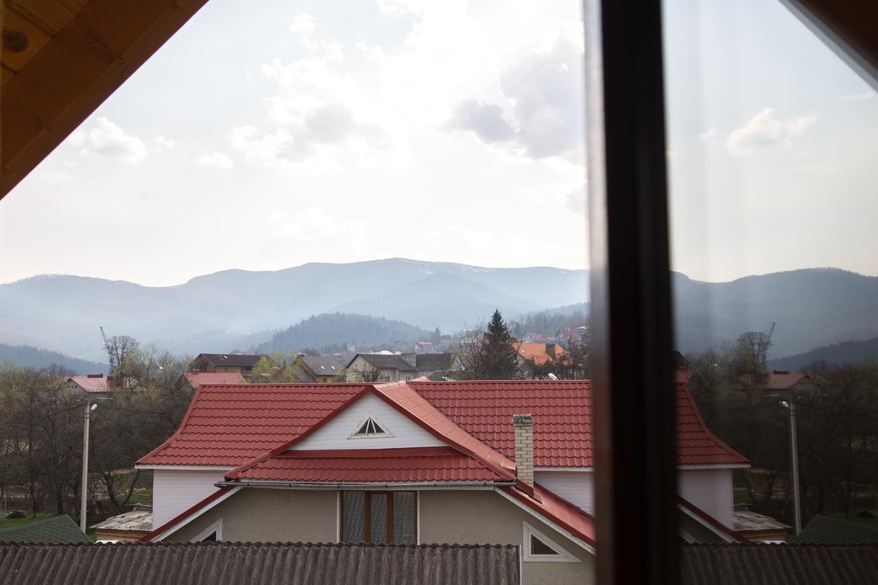 Hotel Happy Jaremče Exteriér fotografie